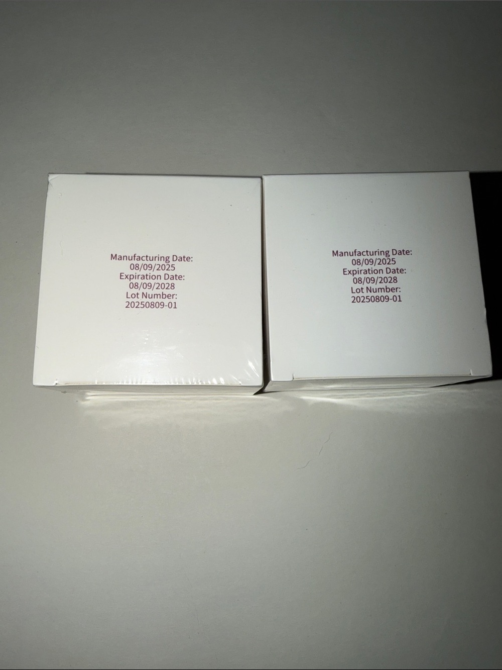 Two Neck Firming Cream - Picture 3 of 4